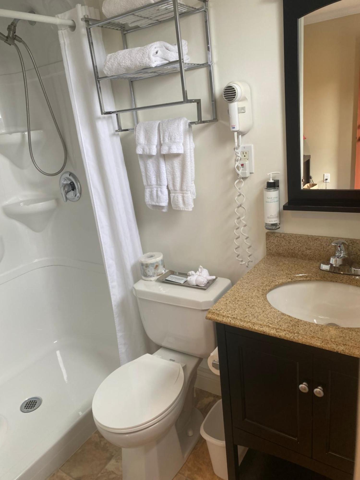 Sunny Isle Motel Съмърсайд Екстериор снимка