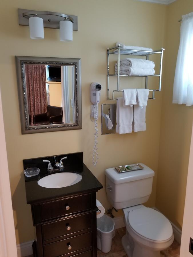 Sunny Isle Motel Съмърсайд Екстериор снимка